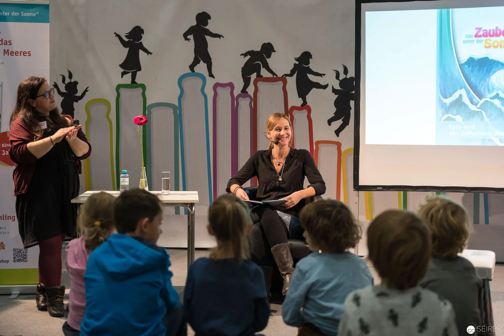 Amanda Koch mit "Der Zauber unter der Sonne: Kyra und das Geheimnis des Meeres" auf der Kinderbühne