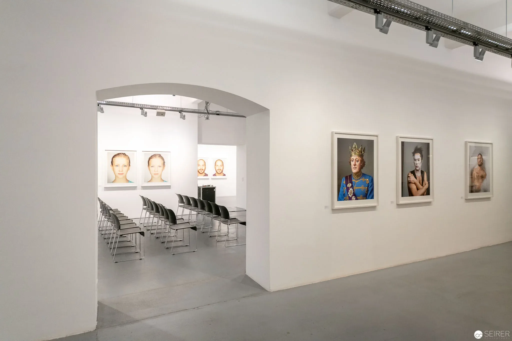 Martin Schoeller Ausstellung im Ostlicht.