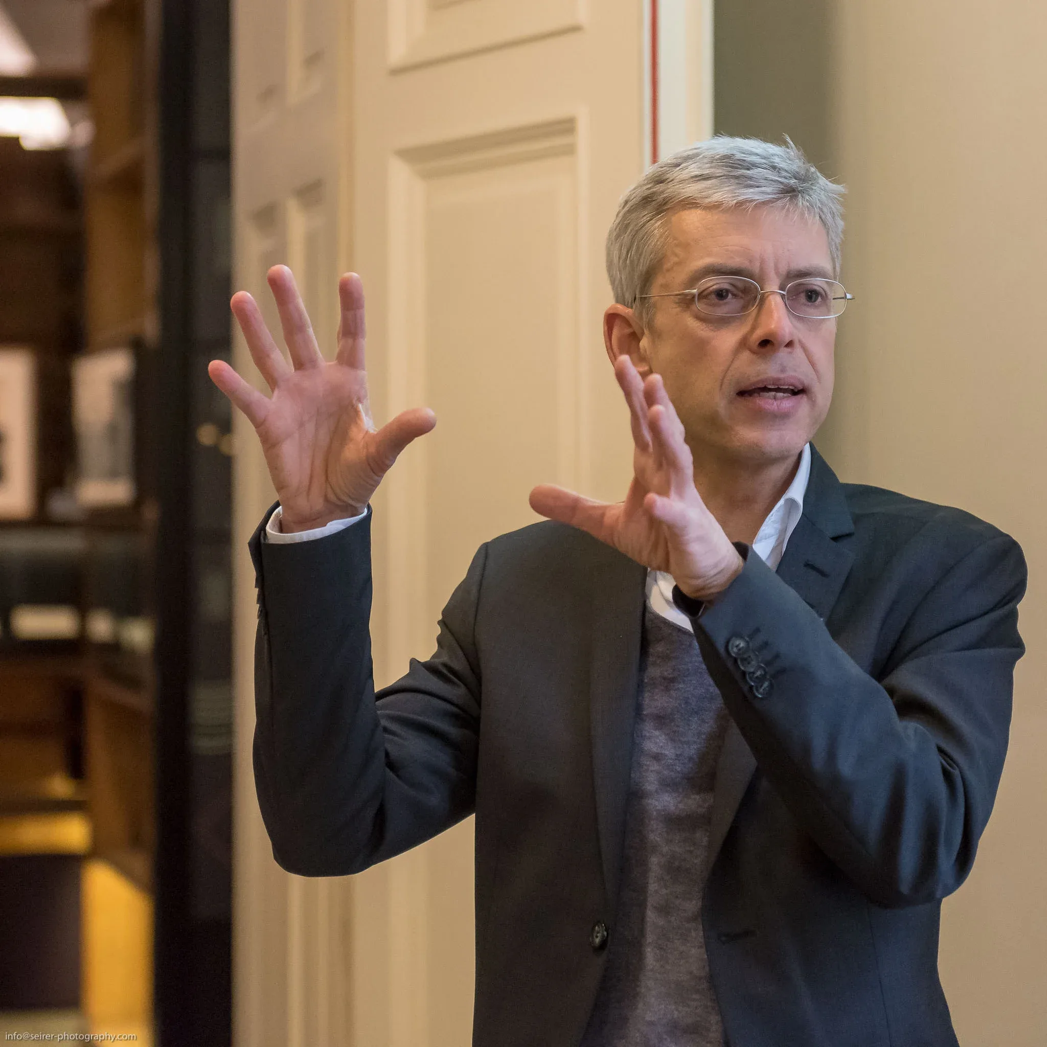 Museumsdirektor Dr. Bernhard Fetz des Literaturmuseums