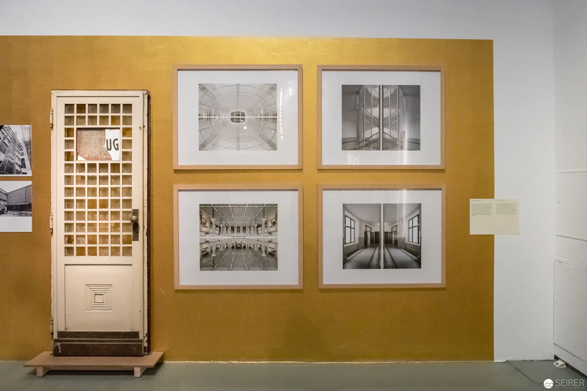 "Splittings" Serie der Postsparkasse von Hagen Stier, "Post Otto Wagner" im MAK Wien