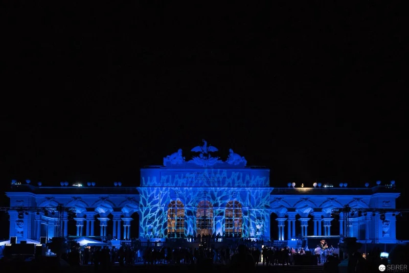 ArtClub Gloriette - Where PopArt meets imperial style
