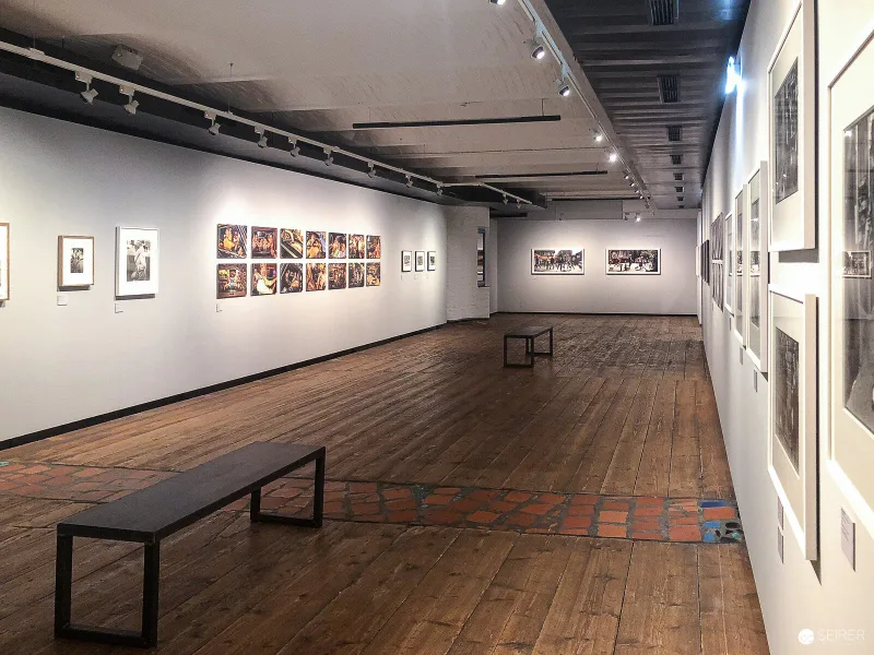 So vielfältig wie das urbane Leben: "Street. Life. Photography." Ausstellung im Kunsthaus Wien