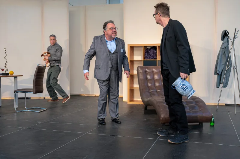 Männer im Mond - Theaterfotografie bei den Komödienspielen Neulengbach