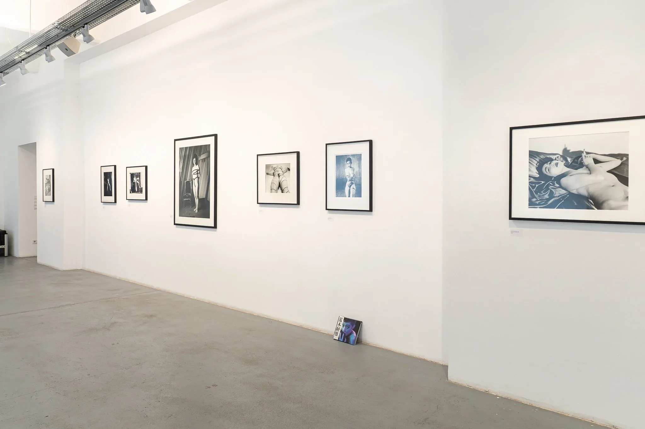 Exhibition View Nobuyoshi Araki at Ostlicht, 2025