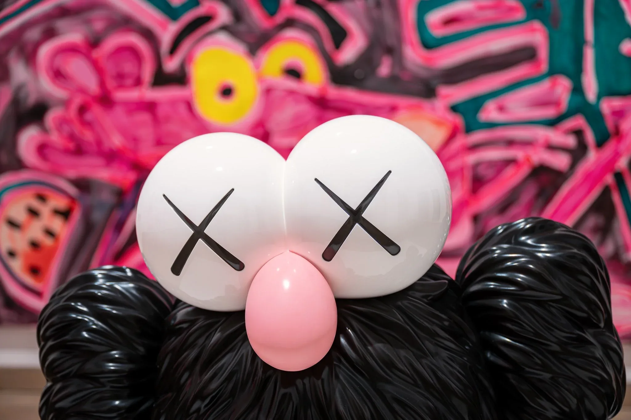 Photographing KAWS Art & Comix at Albertina Modern Wien 2026
