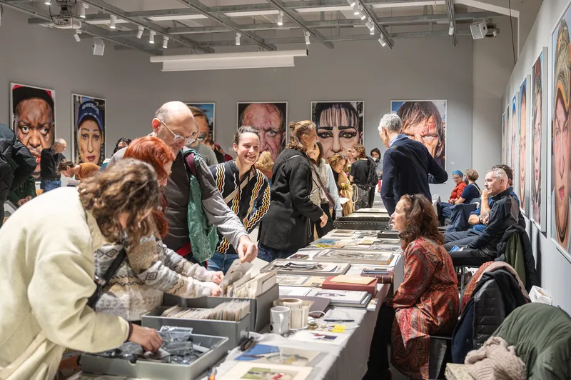 Staring at Strangers in Black and White: Experiencing the Vienna Vintage Photo Fair